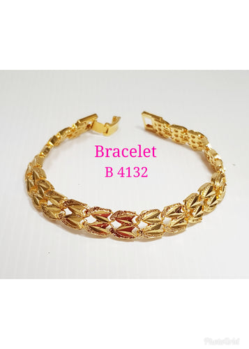 Gold plated bracelet - B 4132